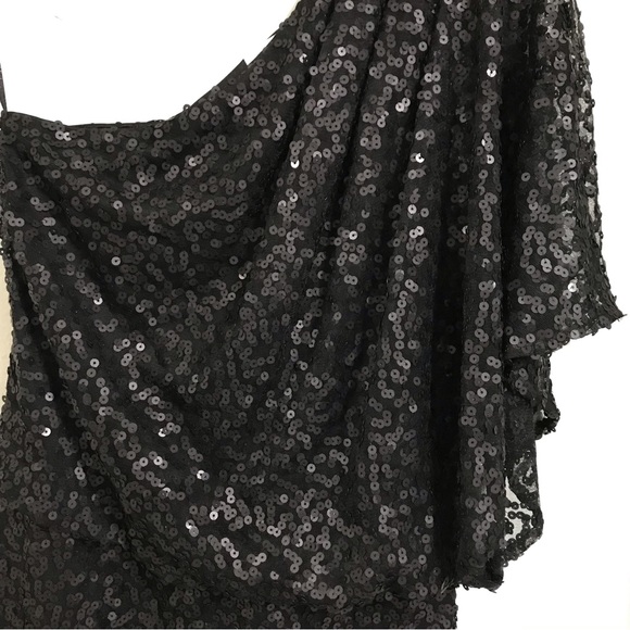 Jessica Simpson One Shoulder Flutter Sleeve Black Sequins Mini Dress Size 4 - Picture 5 of 12